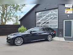 BMW 5-serie Touring - 520d High Executive M-Sport, Panorama-Dak, Afn. Trekhaak, Harman-Kardon, Full-Map Navi, Br