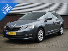 Skoda Octavia Combi - 1.0 TSI 115PK Ambition Business Carplay /Trekhaak/Chrome sierlijsten