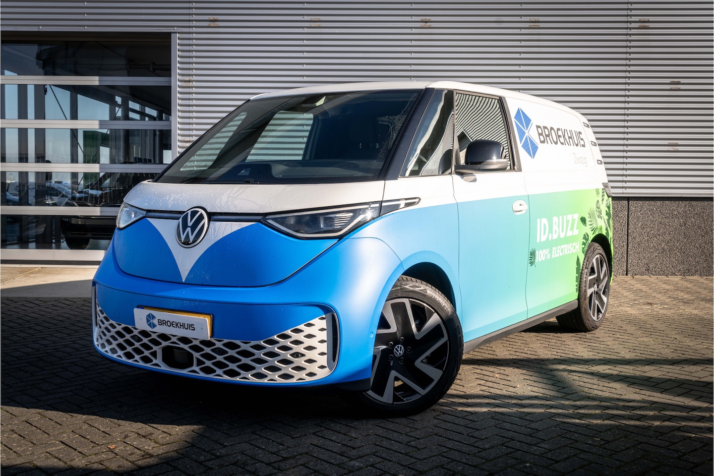 Volkswagen ID. Buzz Cargo - L1H1 77 kWh - AutoWereld.nl