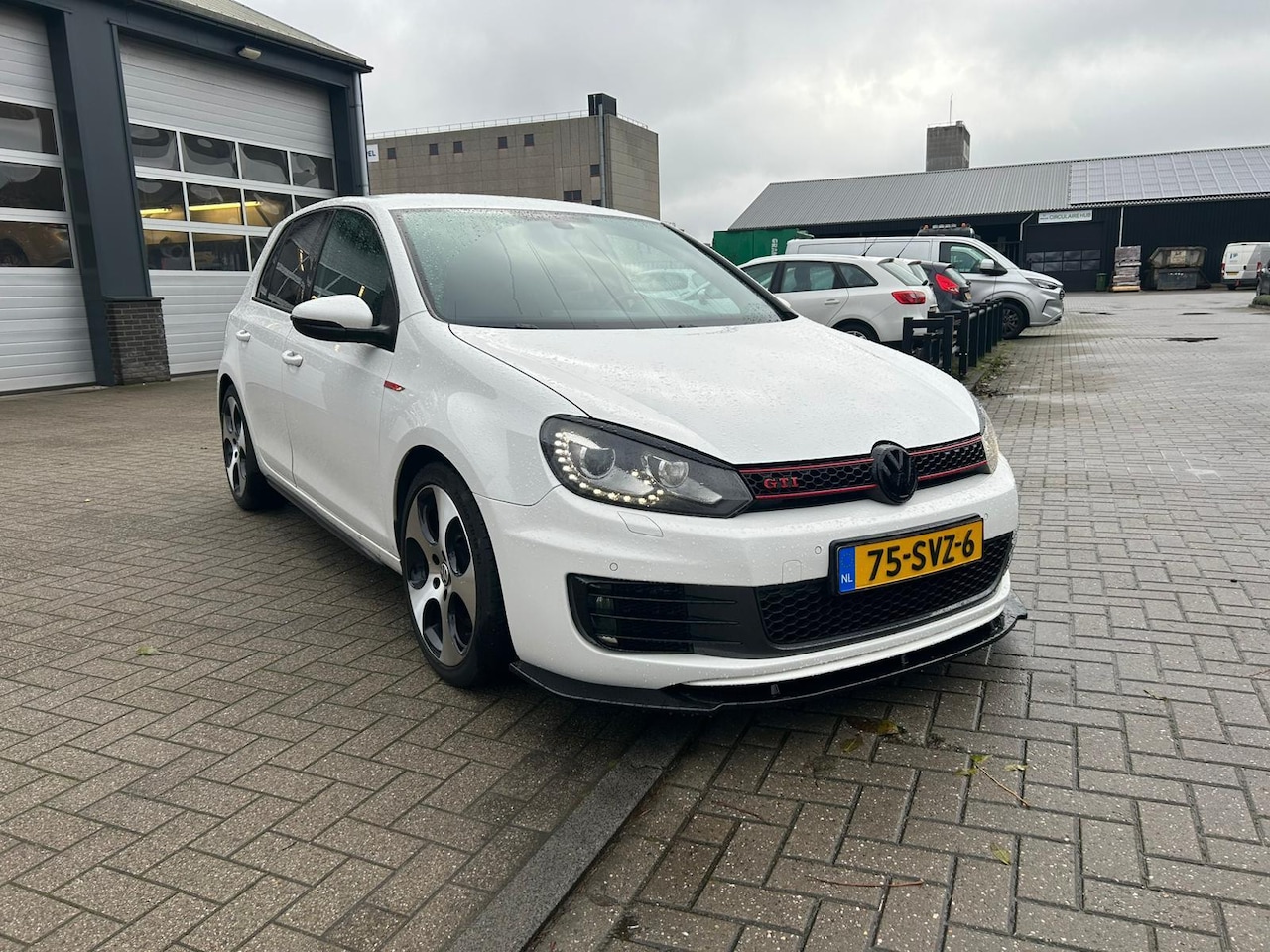 Volkswagen Golf - 2.0 GTI 2.0 GTI - AutoWereld.nl