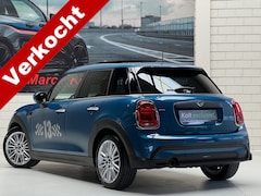 MINI One - 1.5 Classic Trim Plus Chili Turbo 102 PK 5 Deurs / Automaat / Panoramadak / Navigatie / Sp