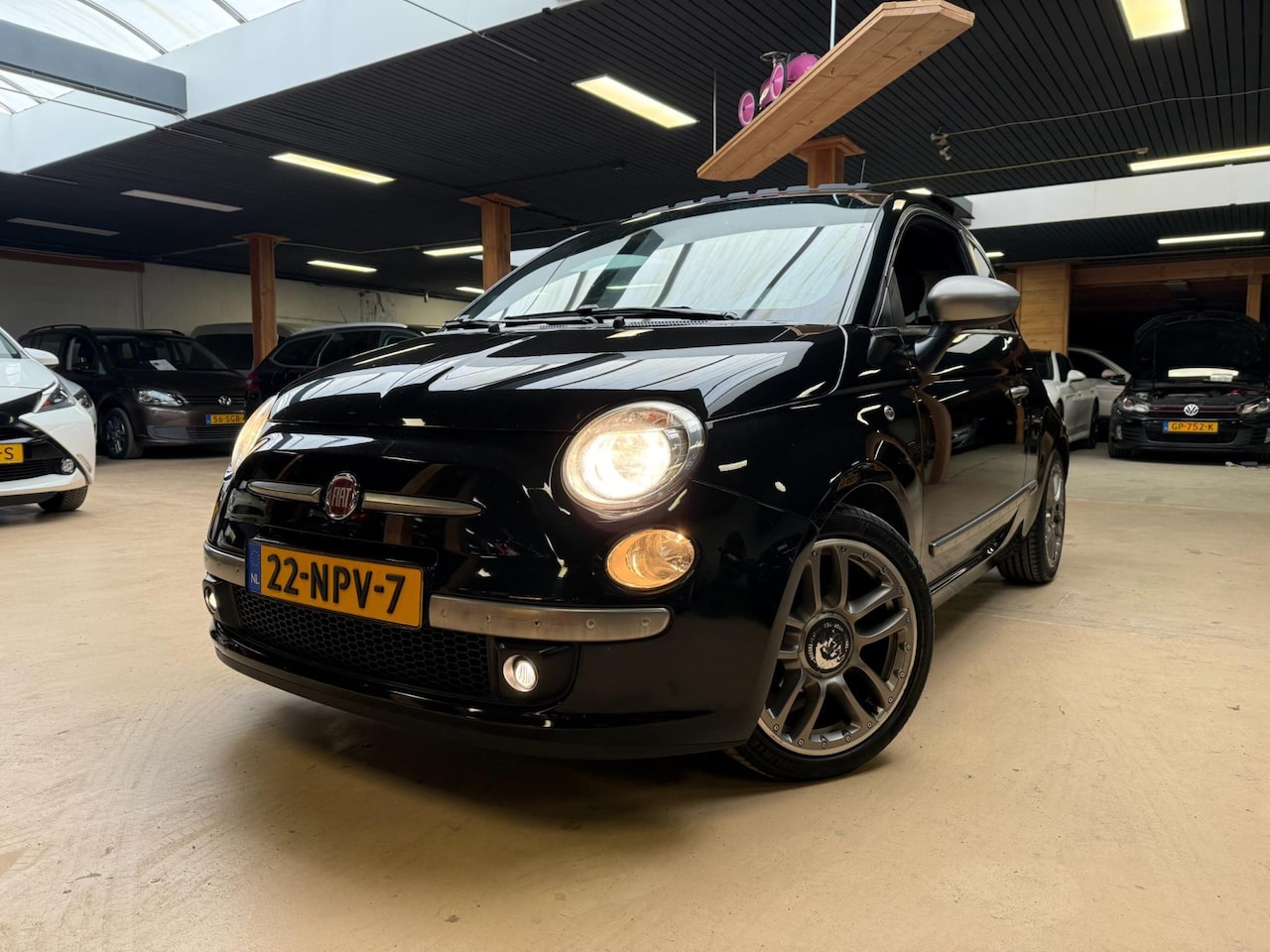 Fiat 500 - 1.2 Benzine Lounge Pano Airco by:Diesel - AutoWereld.nl