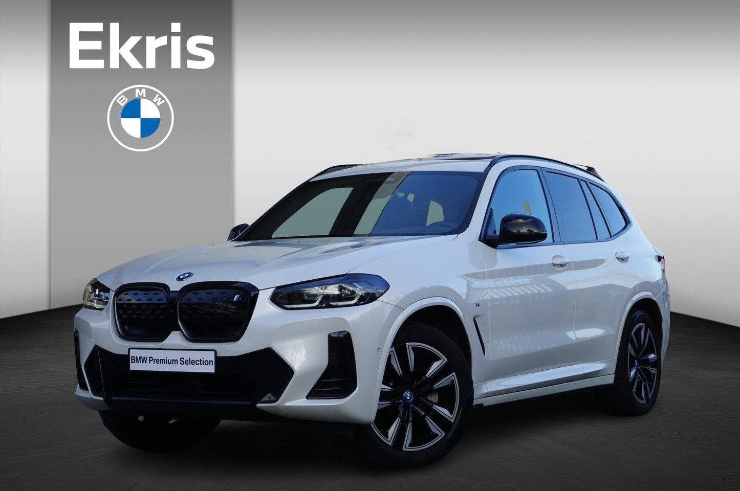 BMW iX3 - 80 kWh High Executive | M Sportpakket | Glazen Panoramadak | Driving Assistant Professiona - AutoWereld.nl