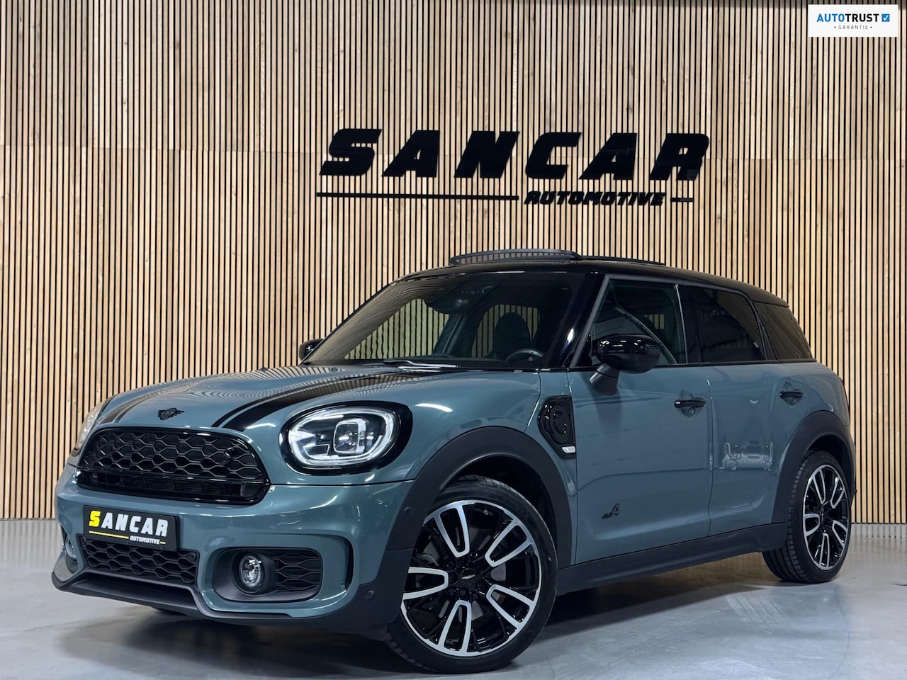 MINI Countryman - Mini 2.0 Cooper S E ALL4 John Cooper Works PANO | HEAD UP | JCW STOELEN | CARPLAY | AMBIEN - AutoWereld.nl