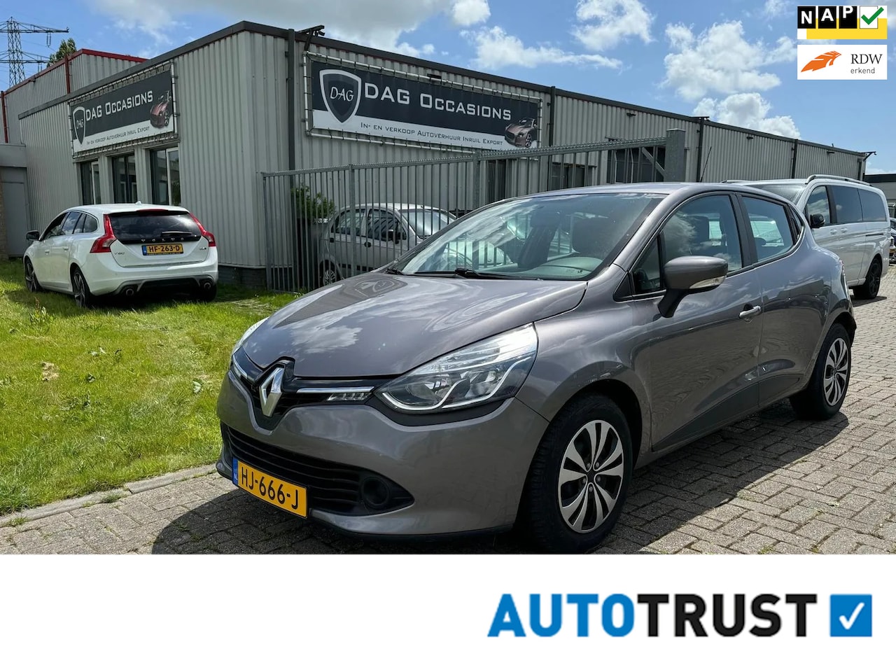 Renault Clio - 0.9 TCe Expression 0.9 TCe Expression - AutoWereld.nl