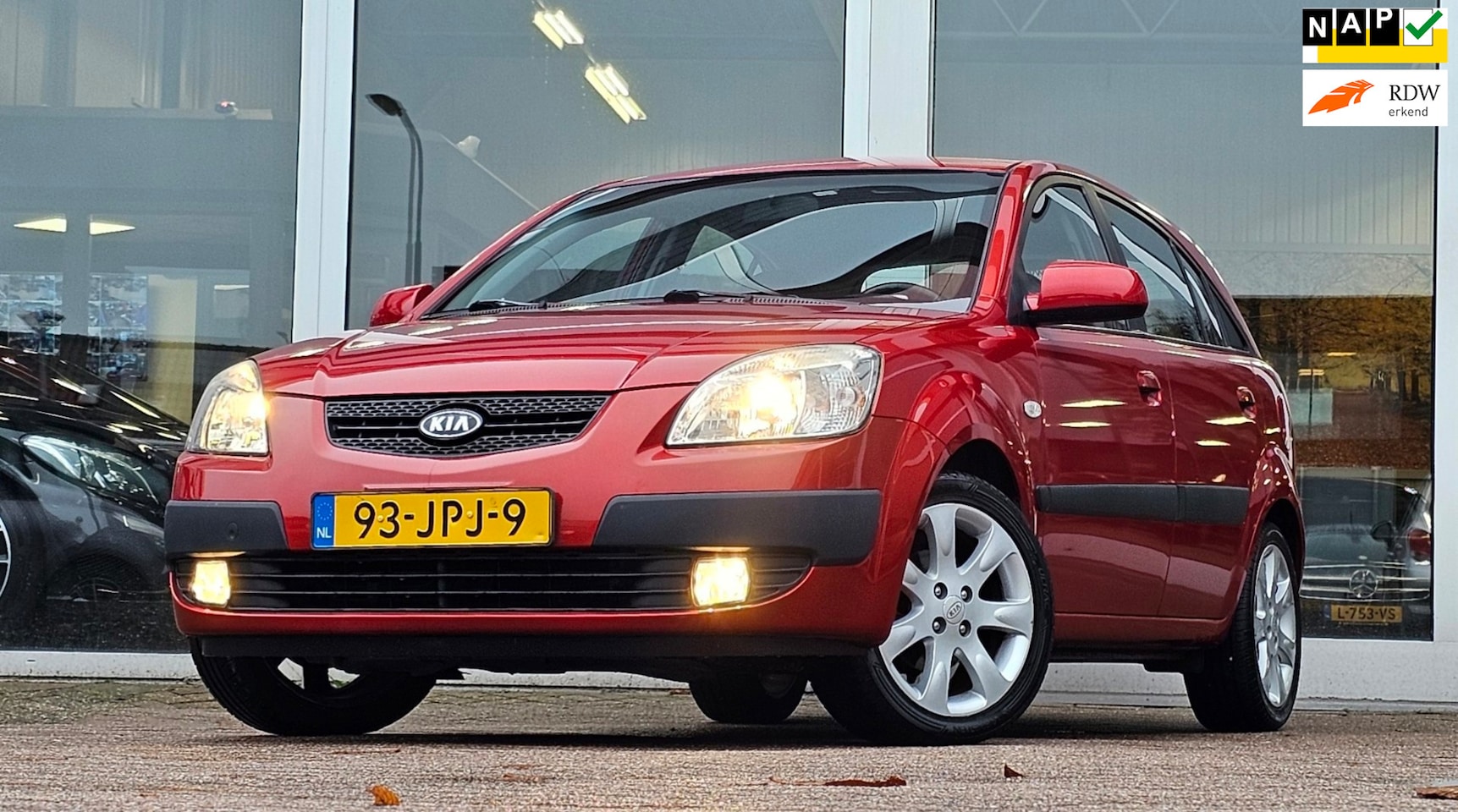 Kia Rio - 1.4 Fifteen Sport Airco Trekhaak 3e Eigenaar Nieuwstaat Nieuwe APK! - AutoWereld.nl