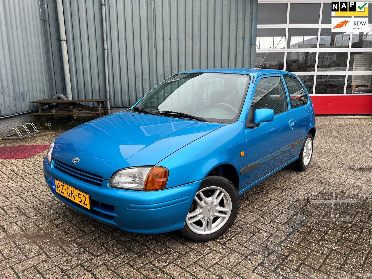 Toyota Starlet - 1.3-16V APK / NAP / Trekhaak - AutoWereld.nl