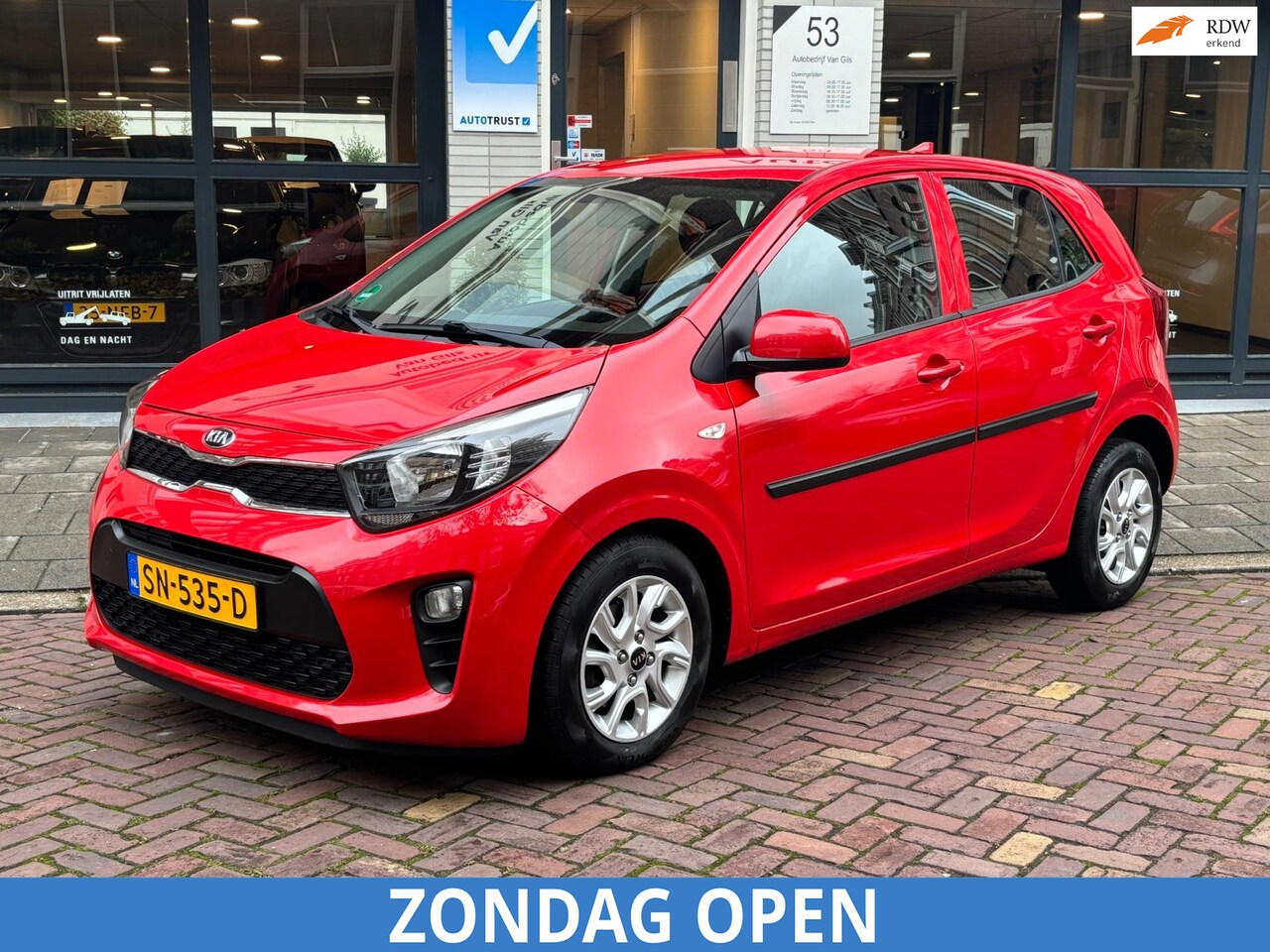 Kia Picanto - 1.0 CVVT ComfortPlusLine Navigator | AIRCO | CAMERA | APPLE CARPLAY | NAVIGATIE | LM VELG - AutoWereld.nl