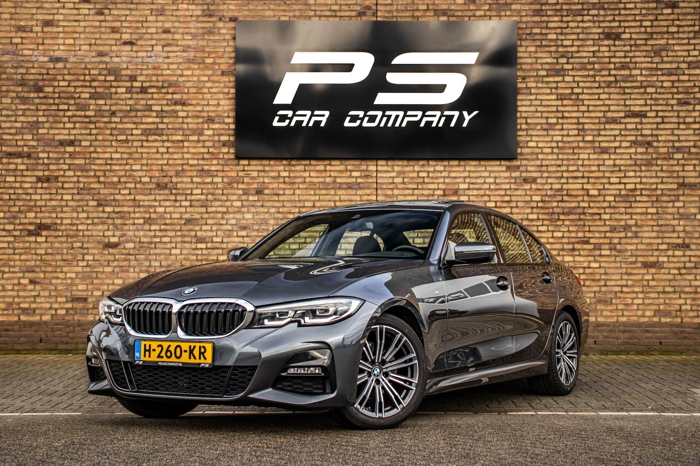 BMW 3-serie - 320i High Executive M-Sport, NAP, Sfeer, Pano, - AutoWereld.nl