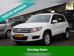 Volkswagen Tiguan - 2.0 TDI Comfort&Design 2e EIG_NAVI_PDC_LMV_NAP