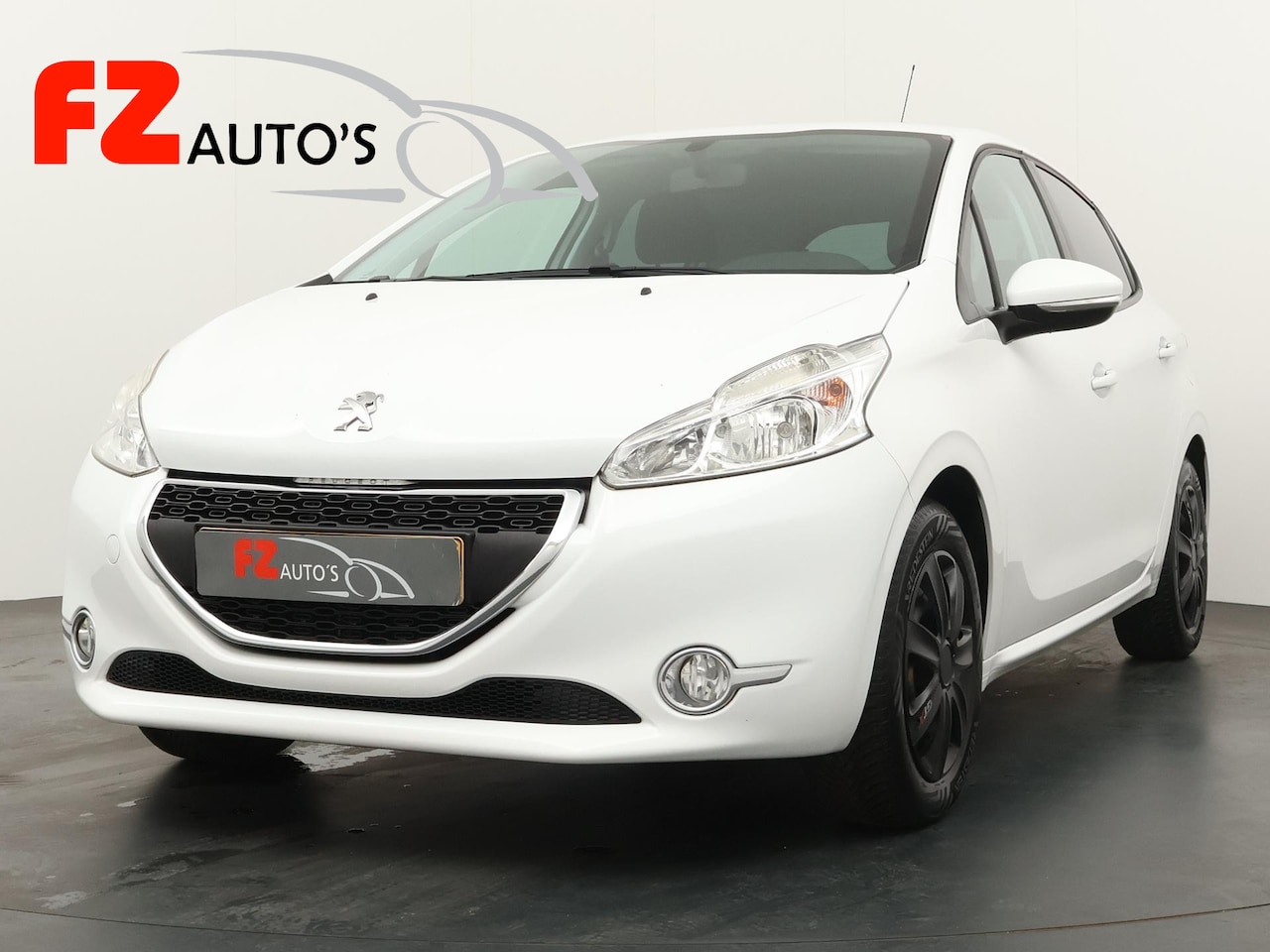 Peugeot 208 - 1.2 VTi Active | Trekhaak | Airco | Cruise Control | - AutoWereld.nl