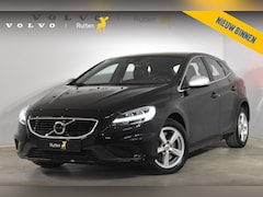 Volvo V40 - 2.0 T4 Business Sport Navigatie / Stoelverwarming voor / Parkeersensoren + Camera Achter /