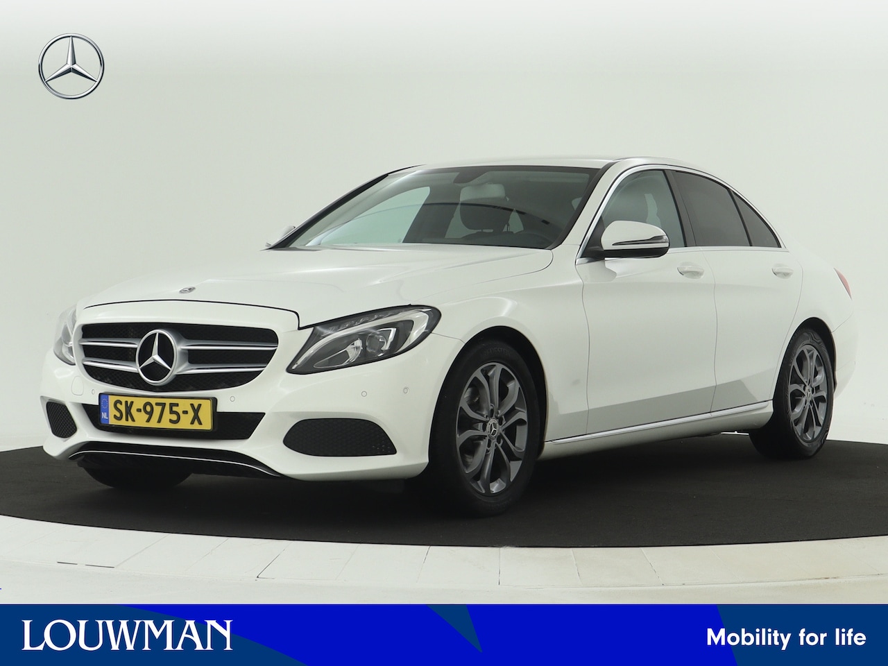 Mercedes-Benz C-klasse - 160 Avantgarde | Parkeersensoren | Navigatie | Cruise Controle | LED Verlichting | - AutoWereld.nl