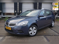 Kia Cee'd - 1.4 CVVT X-tra * Airco * Trekhaak