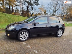 Volkswagen Golf - 6 1.2 TSI style uitvoering navigatie nieuwe APK