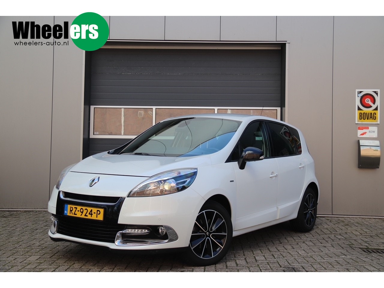 Renault Scénic - 1.2 TCe Bose 1.2 TCe Bose - AutoWereld.nl