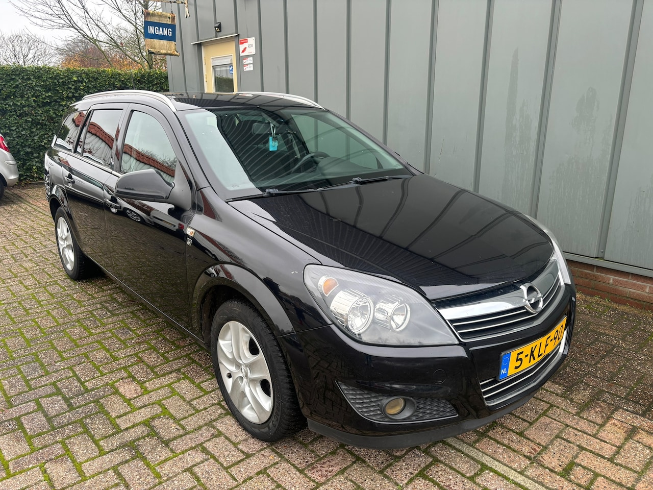 Opel Astra Wagon - 1.6 111 years Edition //APK//Airco//Cruise//Stoelverwarming//Elec.Ramen//CV+AB//Trekhaak// - AutoWereld.nl