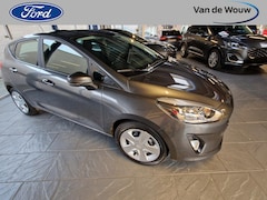 Ford Fiesta - 1.1 Trend Ned.auto- trekhaak - 4 seizoenenbanden