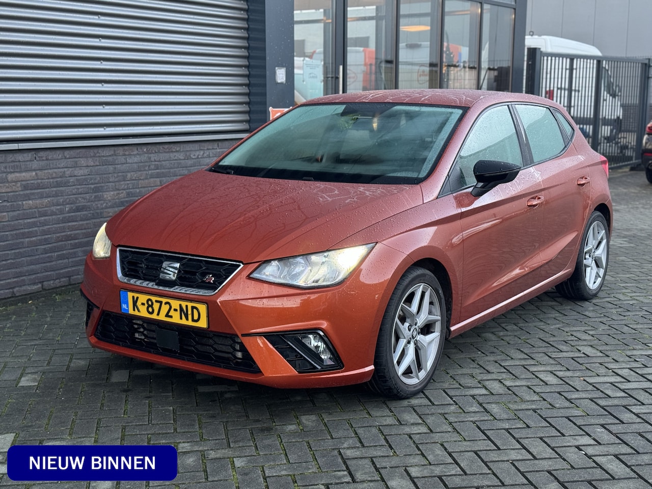 Seat Ibiza - 1.0 TSI FR | Cruise | PDC | Airco - AutoWereld.nl