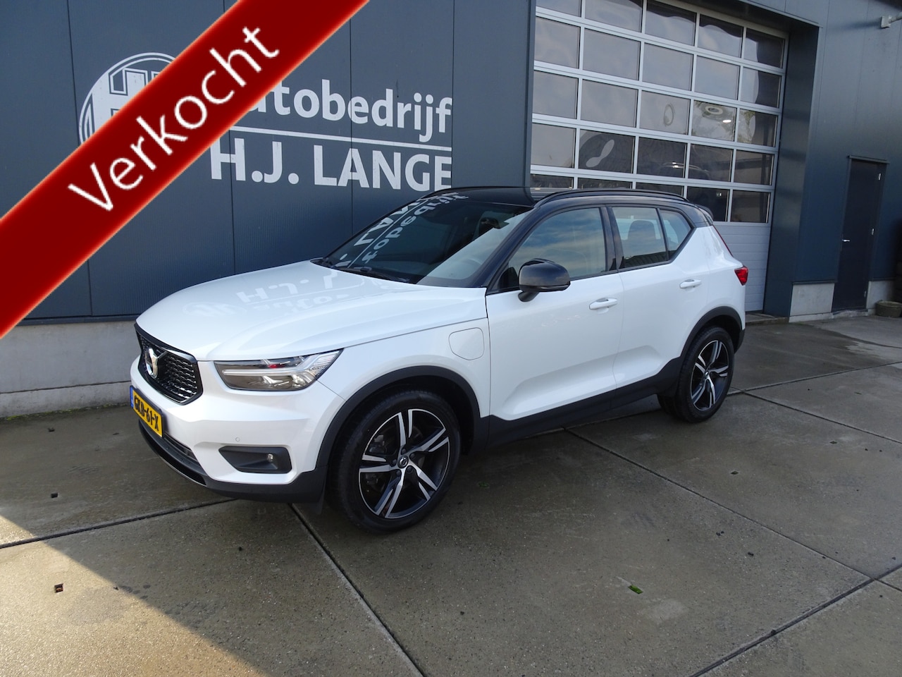 Volvo XC40 - 1.5 T5 Recharge R-Design 1.5 T5 Recharge R-Design - AutoWereld.nl