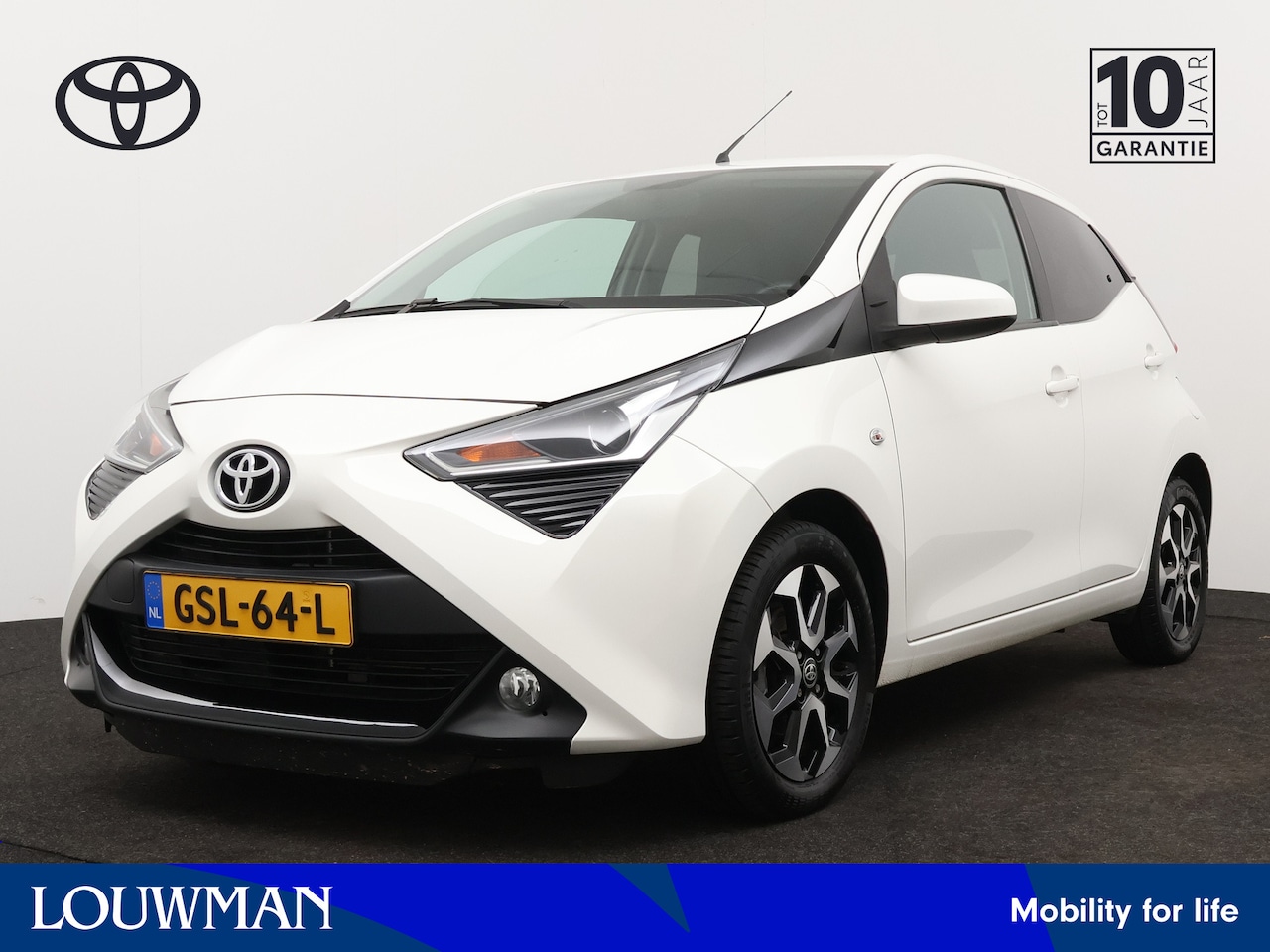 Toyota Aygo - 1.0 X-Joy Limited | Airco | LM velgen | Camera | Apple Carplay/Android Auto | - AutoWereld.nl