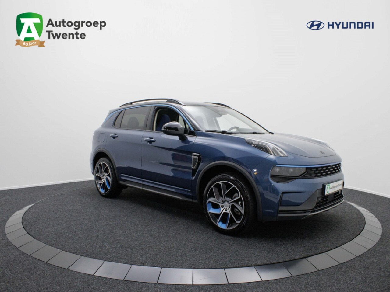 Lynk & Co 01 - 1.5 PHEV 262 PK | 360 graden camera | PL 609 pm - AutoWereld.nl