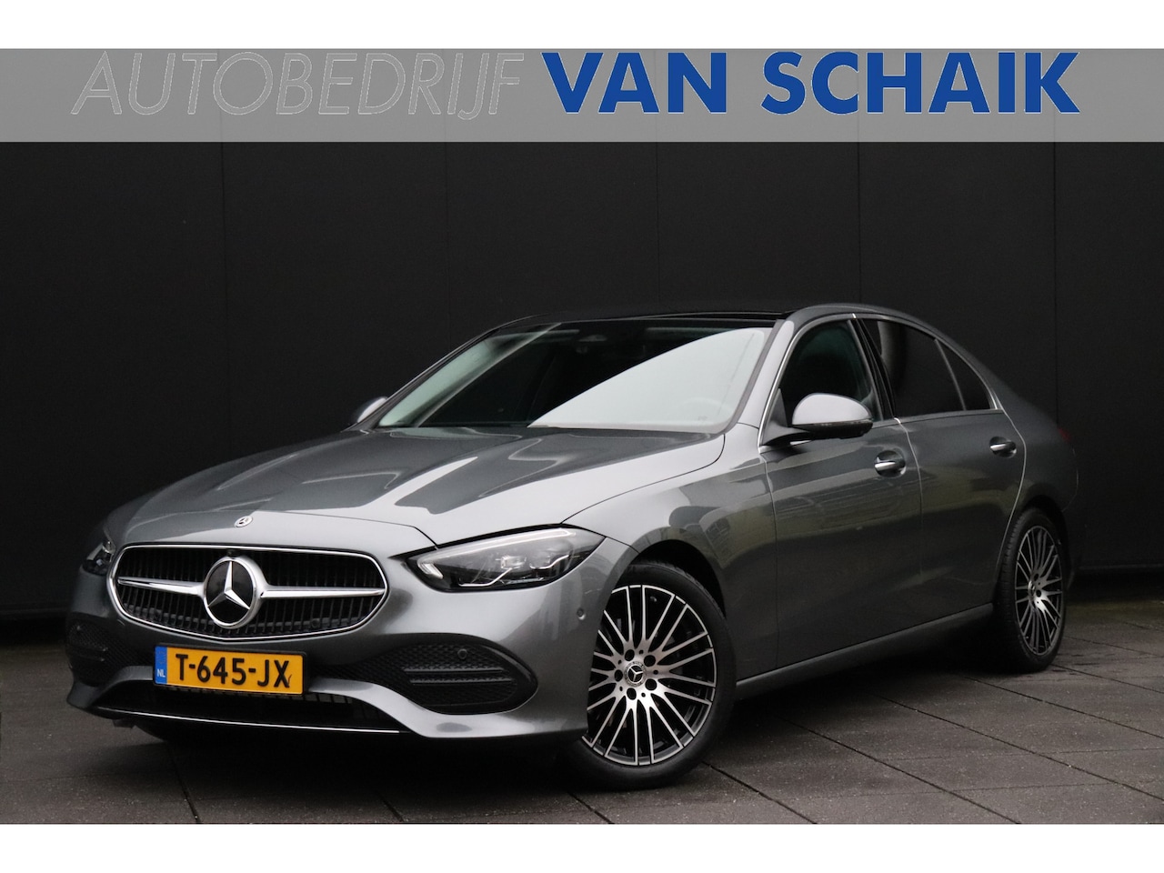 Mercedes-Benz C-klasse - 180 AMG Line | LEDER | MEMORY | PANO | STOELVERW. | TREKHAAK | 360° CAMERA | NAVI | CRUISE - AutoWereld.nl