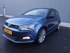 Volkswagen Polo - 1.4 TSI BlueGT NAP 150PK Trekhaak clima