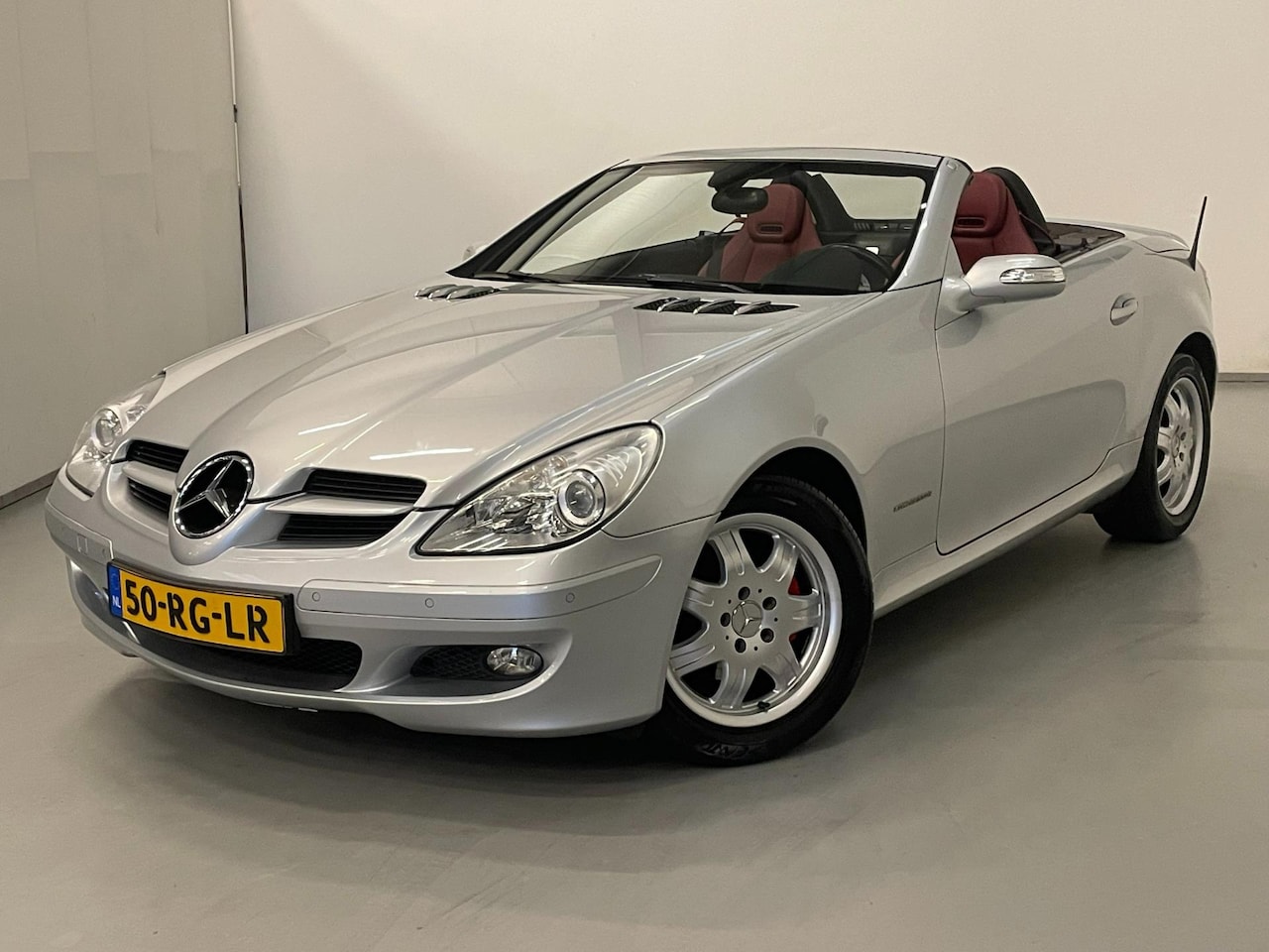 Mercedes-Benz SLK-klasse - 200 K. / Aut / Youngtimer / NL-auto / Airscarf / Leder - AutoWereld.nl