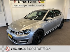 Volkswagen Golf - 1.2 TSI Business | Panoramadak | Navigatie | Cruise control | Airco | Bluetooth