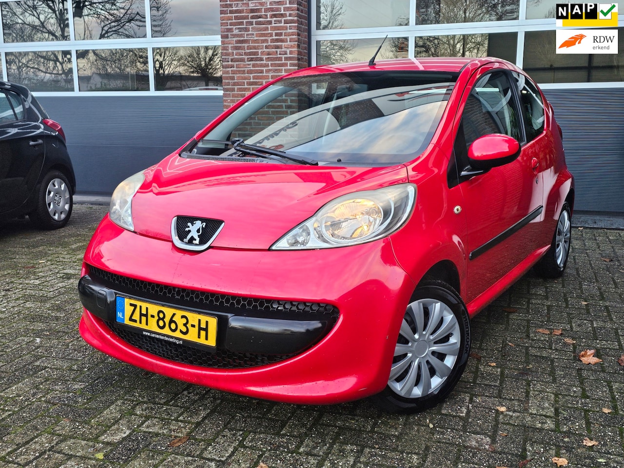 Peugeot 107 - 1.0-12V XR Nieuwe Koppeling! |Apk 8-2025 |Aygo - AutoWereld.nl