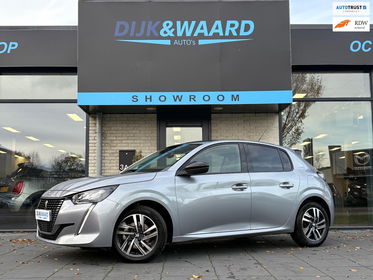 Peugeot 208 - 1.2 PureTech Allure Pack | AUTOMAAT | PARKEER ASSISTENT | LED - AutoWereld.nl