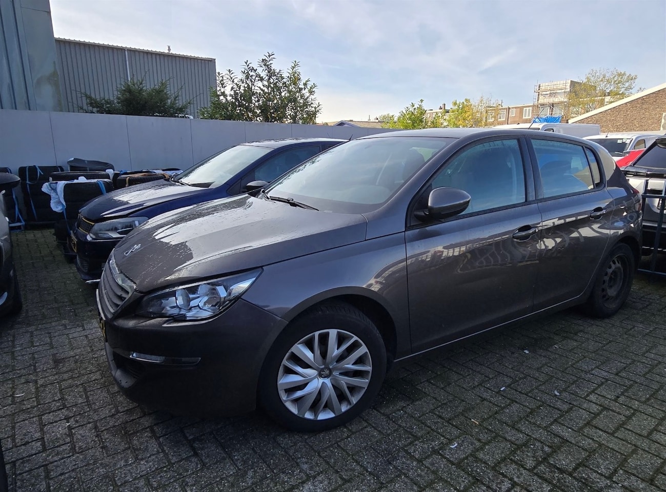 Peugeot 308 - 1.2 VTi Blue Lease MOTORSCHADE - AutoWereld.nl