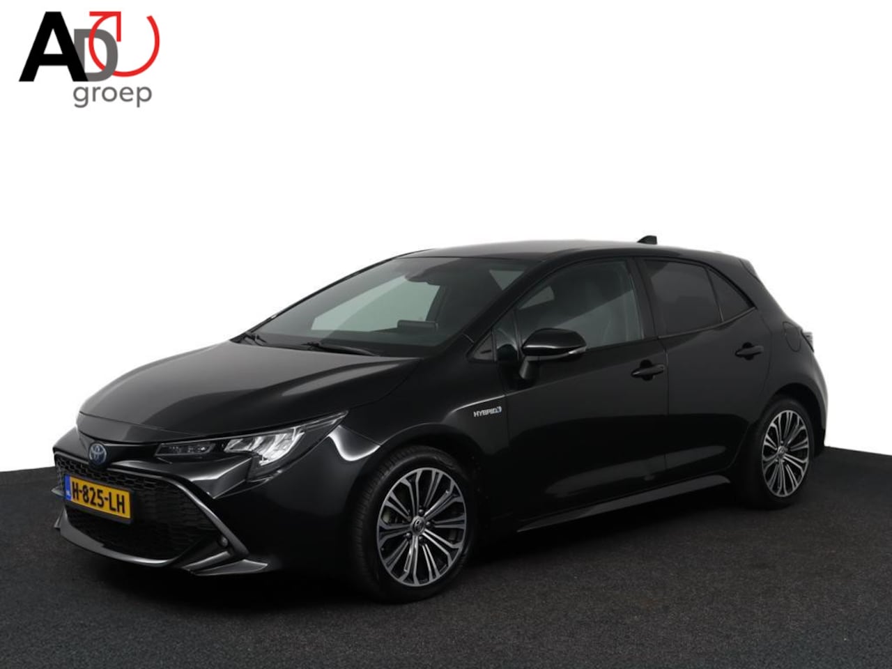 Toyota Corolla - 1.8 Hybrid Business Plus | Navigatie | Apple carplay & Android auto | Stoelverwarming | - AutoWereld.nl