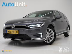 Volkswagen Passat Variant - 1.4 TSI GTE Panoramadak | Virtual | Leder | Adaptive Cruise | Camera | Trekhaak