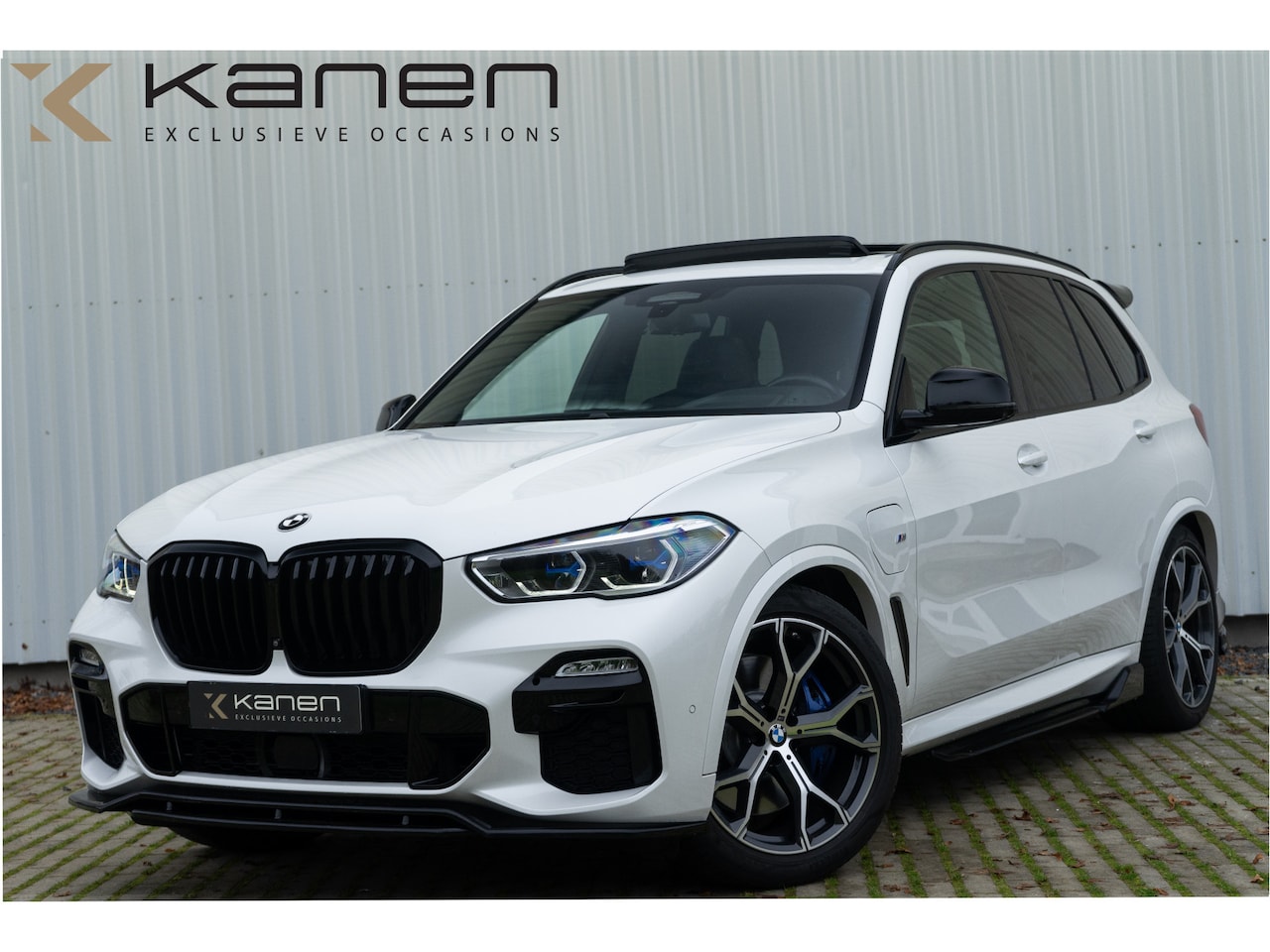 BMW X5 - xDrive45e M Sport ACC Pano HarmanK Krystal Sofcl. Laser Alcantara Achterasbes. Ambient Tre - AutoWereld.nl