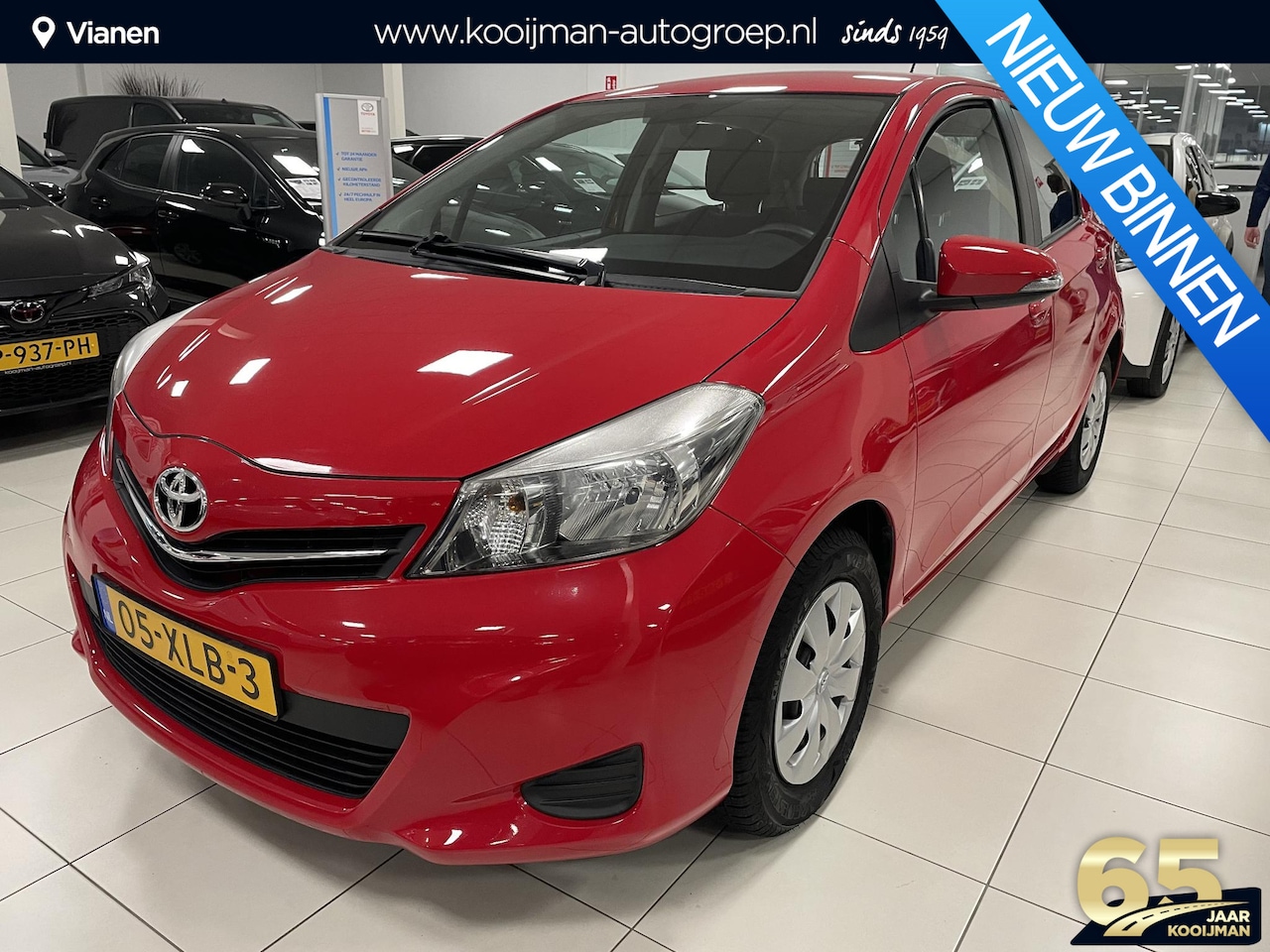 Toyota Yaris - 1.0 VVT-i Aspiration NL auto met slechts 88165KM en Airco, All season banden, Achteruitrij - AutoWereld.nl