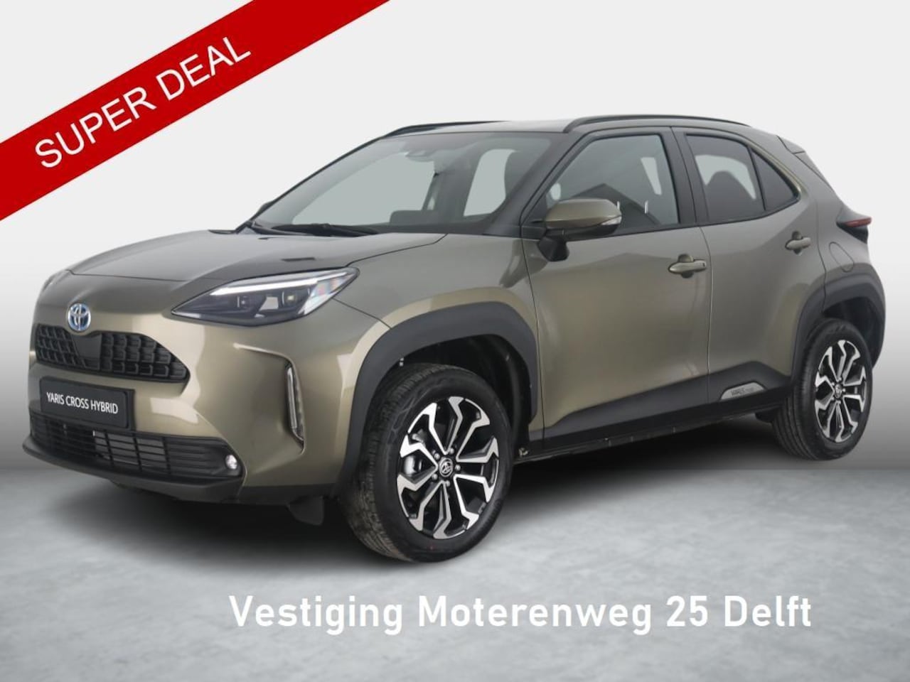 Toyota Yaris Cross - 1.5 HYBRIDE DYNAMIC LUXURY NAVI BSM.DAKRAILS. CAMERA.SUPERDEAL !!GARANTIE TOT 2033!! - AutoWereld.nl