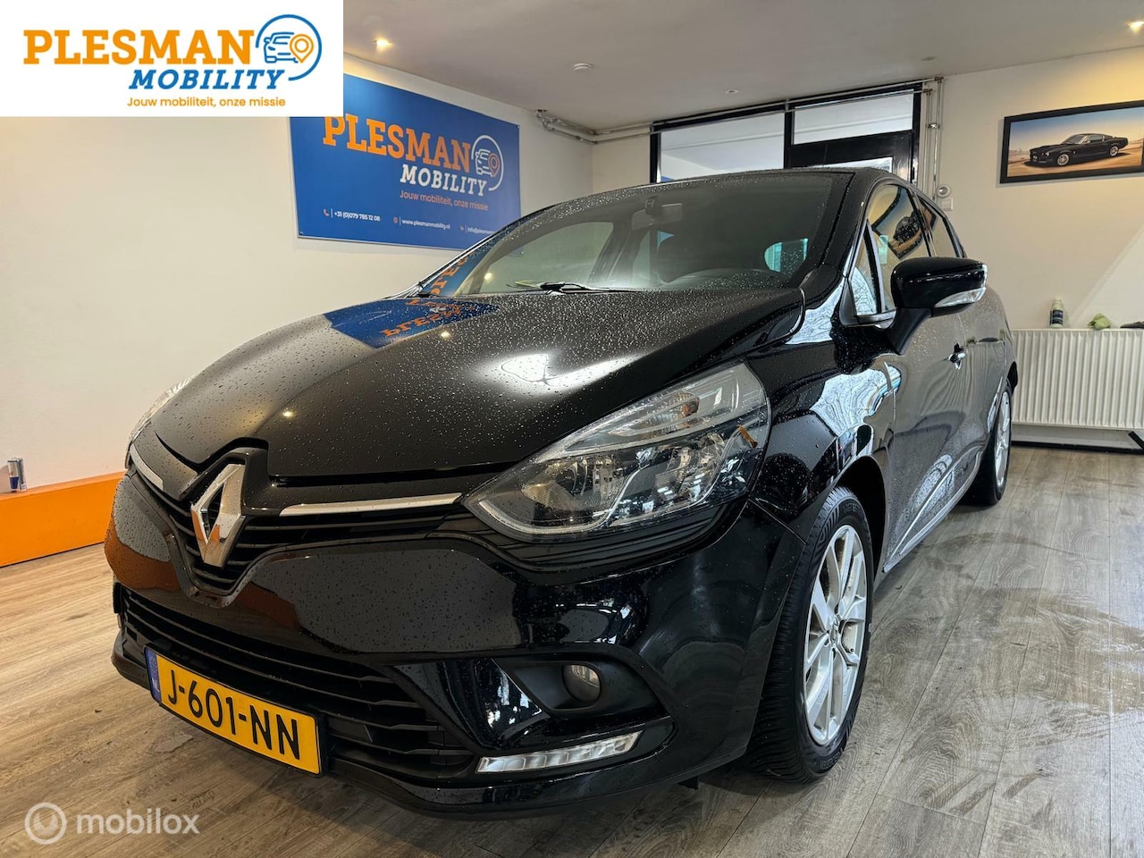 Renault Clio - 0.9 TCe Limited Nette Auto - AutoWereld.nl