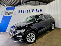 Volkswagen T-Roc - 1.0 TSI Style / Navi / Adaptive Cruise / NL Auto