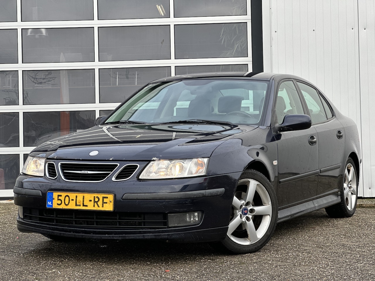 Saab 9-3 Sport Sedan - 1.8t Vector 150pk | Lederen bekleding | Cruise Control | Climate control | 17 inch Lichtme - AutoWereld.nl