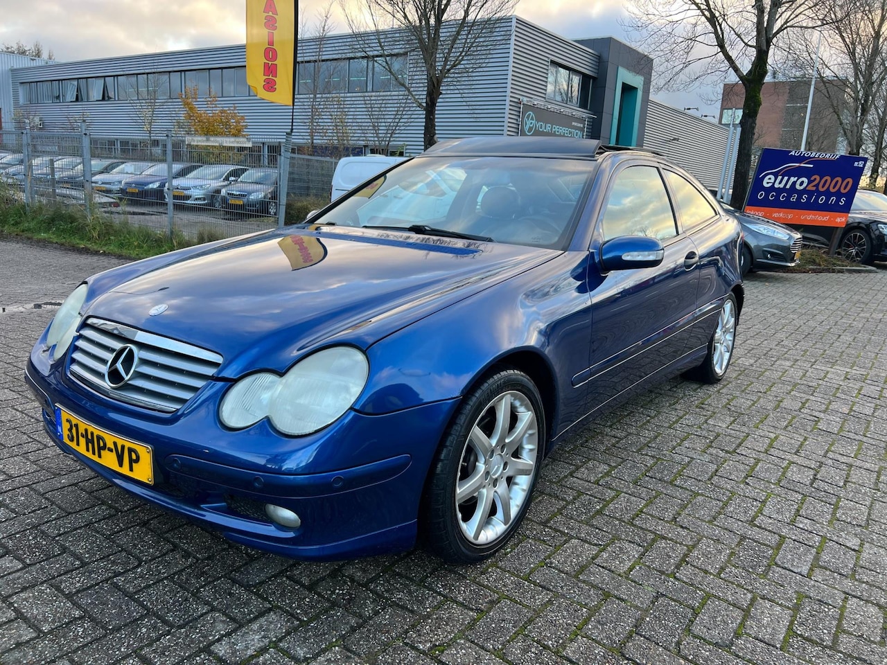 Mercedes-Benz C-klasse Sportcoupé - 200 K.|Panoramadak|Leder|Automaat| - AutoWereld.nl