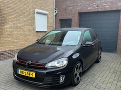 Volkswagen Golf - 2.0 GTI