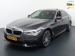 BMW 5-serie - 520i High Executive M-Sport|Virtual|HUD|Autopark