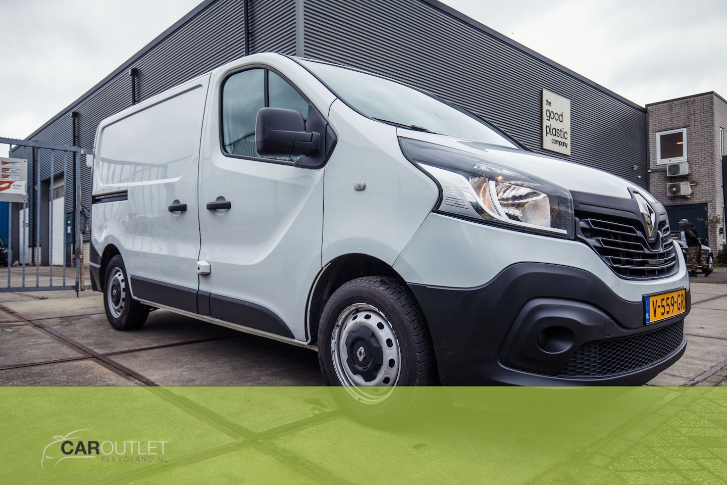 Renault Trafic - 1.6 dCi T29 L1H1 Comfort Energy Krachtige motor met weinig kilometers, met Trekhaak en vel - AutoWereld.nl