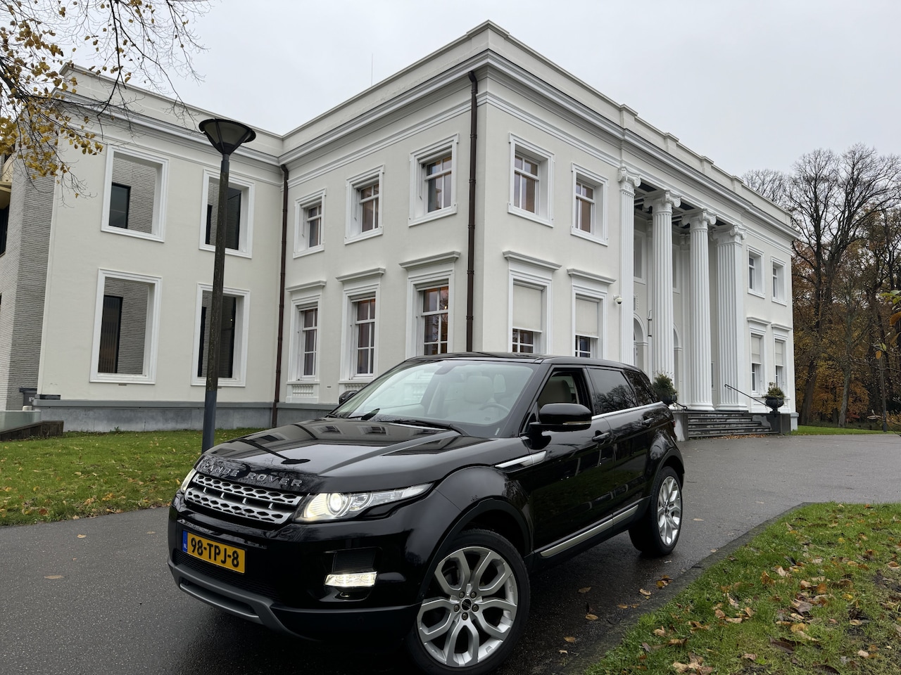 Land Rover Range Rover Evoque - 2.0 Si 4WD PANORAMADAK - AutoWereld.nl