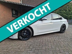 BMW 3-serie - 320i M Sport Edition 184PK Auto. Schuifdak / Apple Car Play / Lederen Bekleding / Led Verl