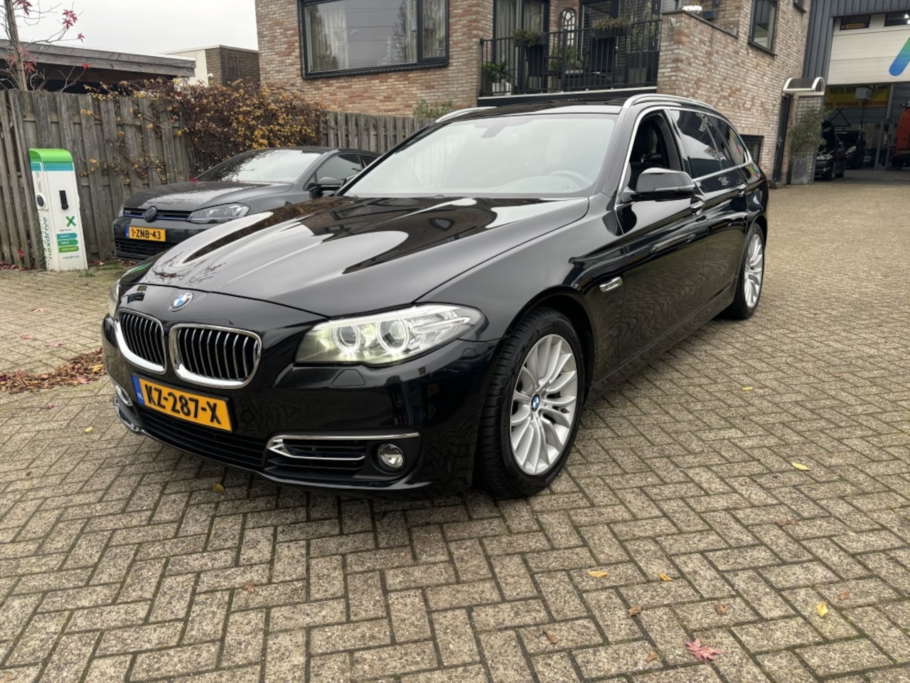 BMW 5-serie Touring - 520d Luxury Ed - AutoWereld.nl