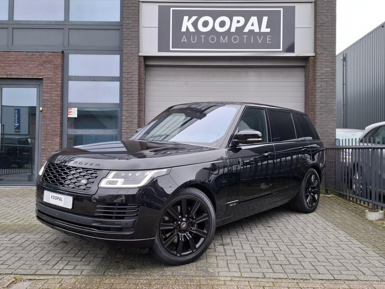 Land Rover Range Rover - 2.0 P400e LWB Autobiography | 2 jaar Approved Garantie | - AutoWereld.nl