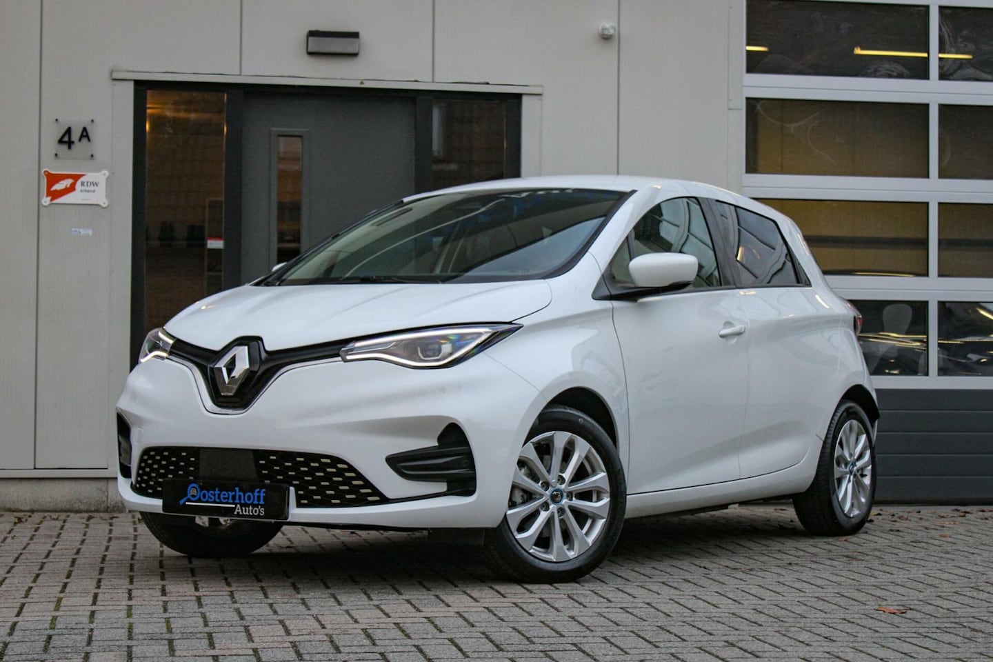 Renault Zoe - R135 Intens 52 kWh €2000,- subsidie Huuraccu - AutoWereld.nl